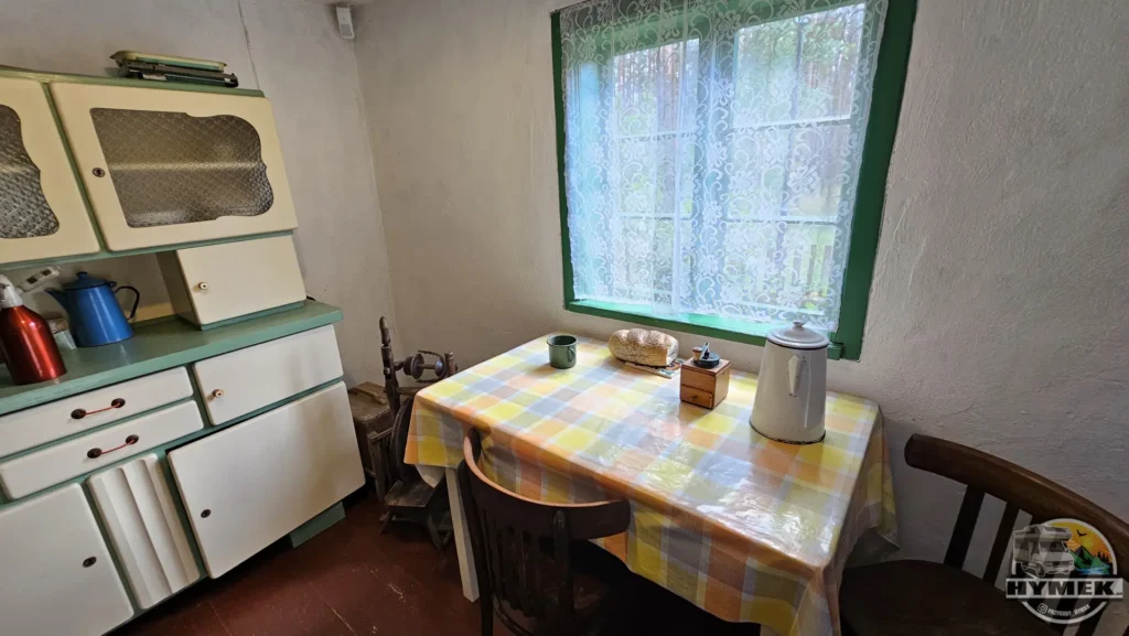 Muzeum - Kaszubski Park Etnograficzny im. Teodory i Izydora Gulgowskich we Wdzydzach - Hymek.pl