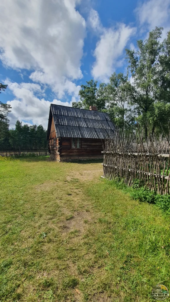 Muzeum - Kaszubski Park Etnograficzny im. Teodory i Izydora Gulgowskich we Wdzydzach - Hymek.pl