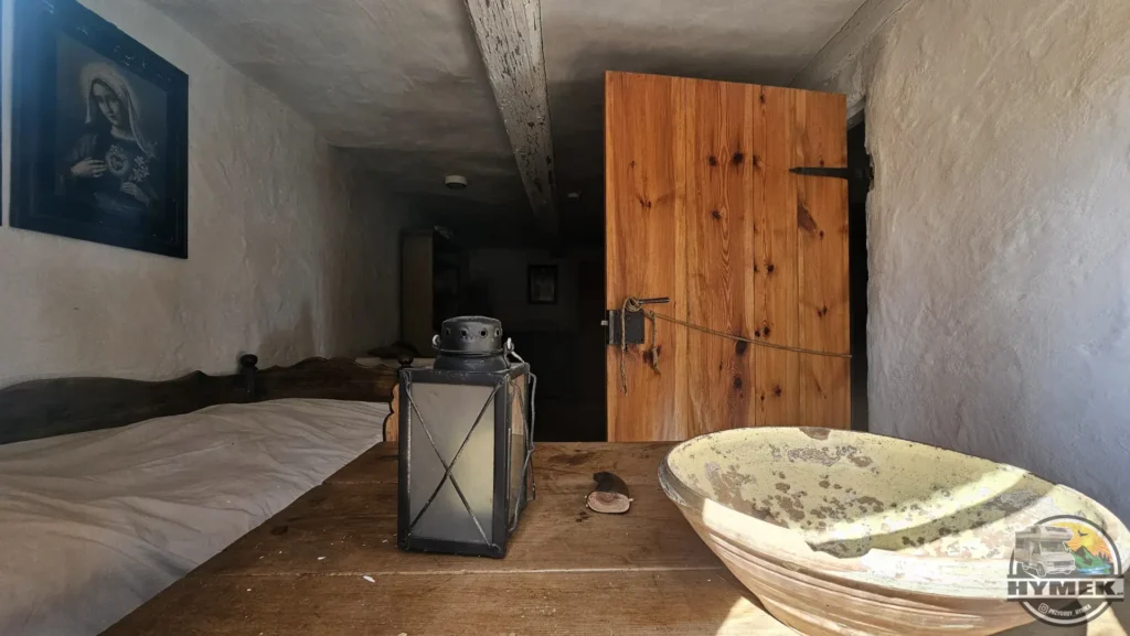 Muzeum - Kaszubski Park Etnograficzny im. Teodory i Izydora Gulgowskich we Wdzydzach - Hymek.pl