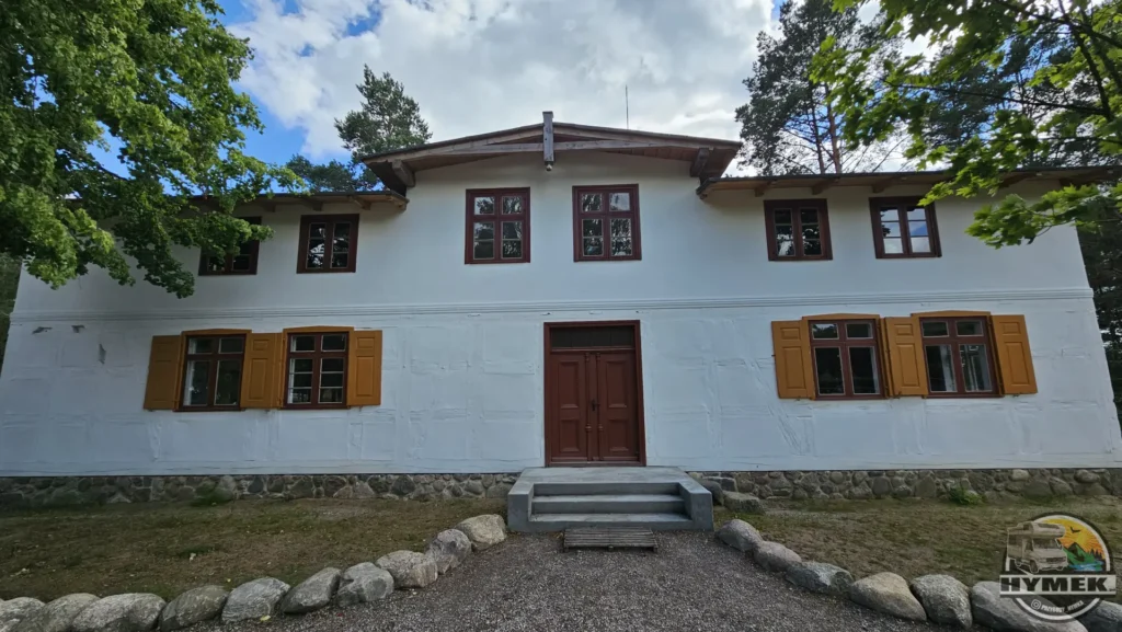 Muzeum - Kaszubski Park Etnograficzny im. Teodory i Izydora Gulgowskich we Wdzydzach - Hymek.pl