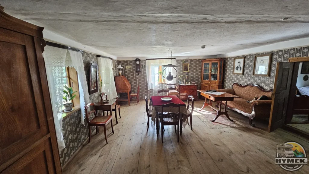 Muzeum - Kaszubski Park Etnograficzny im. Teodory i Izydora Gulgowskich we Wdzydzach - Hymek.pl