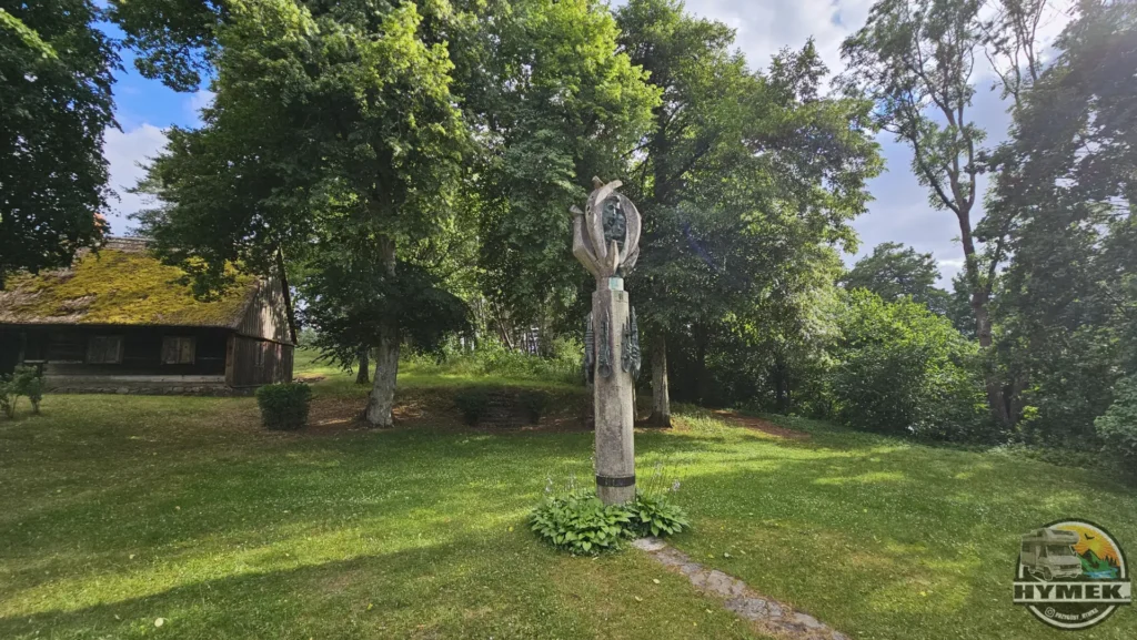 Muzeum - Kaszubski Park Etnograficzny im. Teodory i Izydora Gulgowskich we Wdzydzach - Hymek.pl