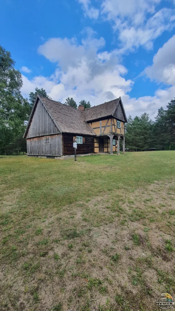 Muzeum - Kaszubski Park Etnograficzny im. Teodory i Izydora Gulgowskich we Wdzydzach - Hymek.pl