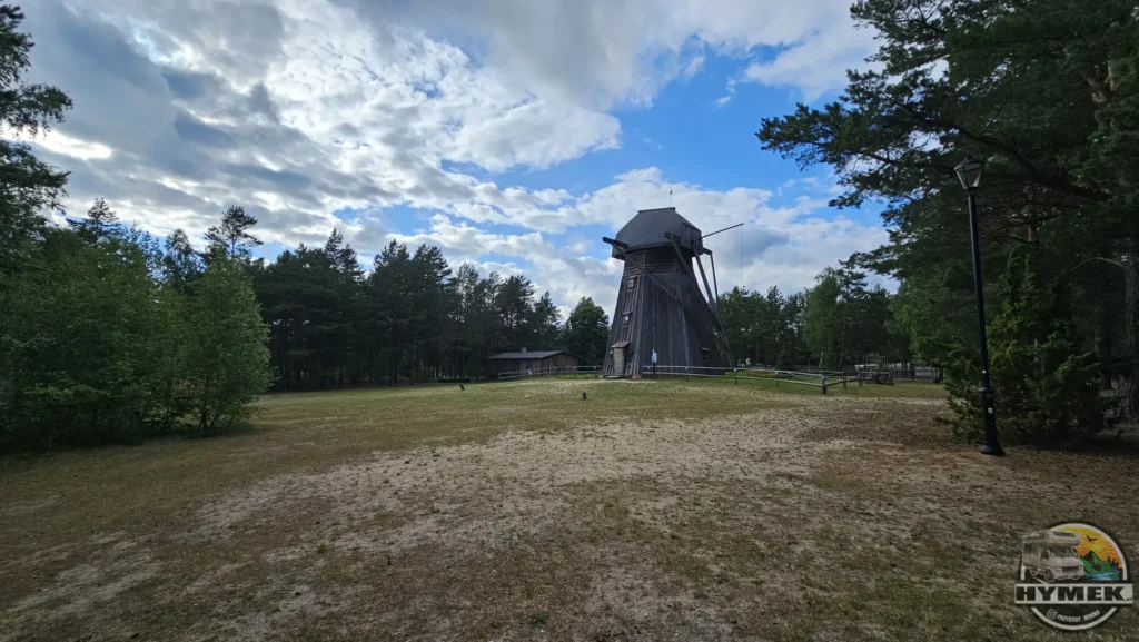 Muzeum - Kaszubski Park Etnograficzny im. Teodory i Izydora Gulgowskich we Wdzydzach - Hymek.pl