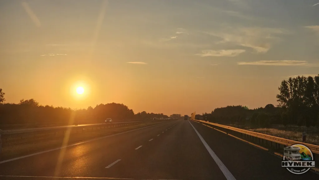 A po drodze też są widoki - Hymek.pl