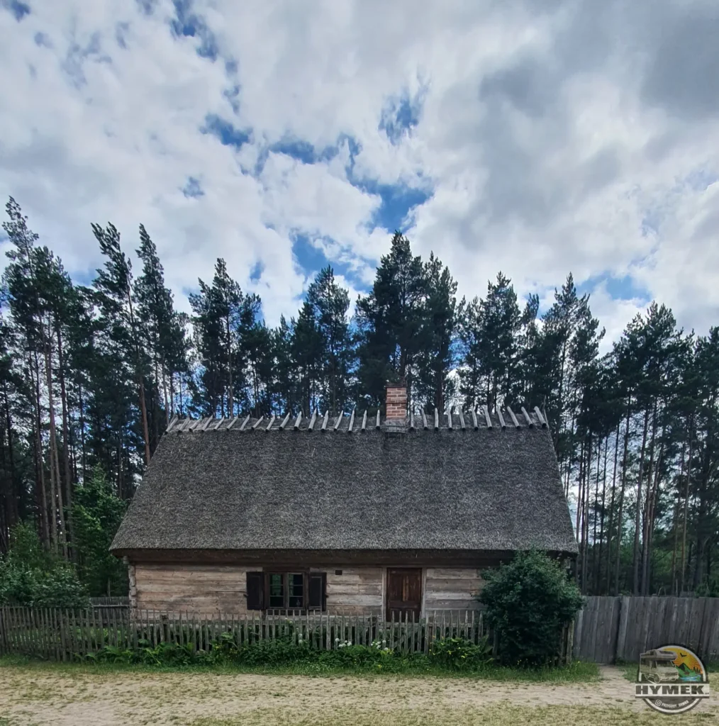 Muzeum - Kaszubski Park Etnograficzny im. Teodory i Izydora Gulgowskich we Wdzydzach - Hymek.pl