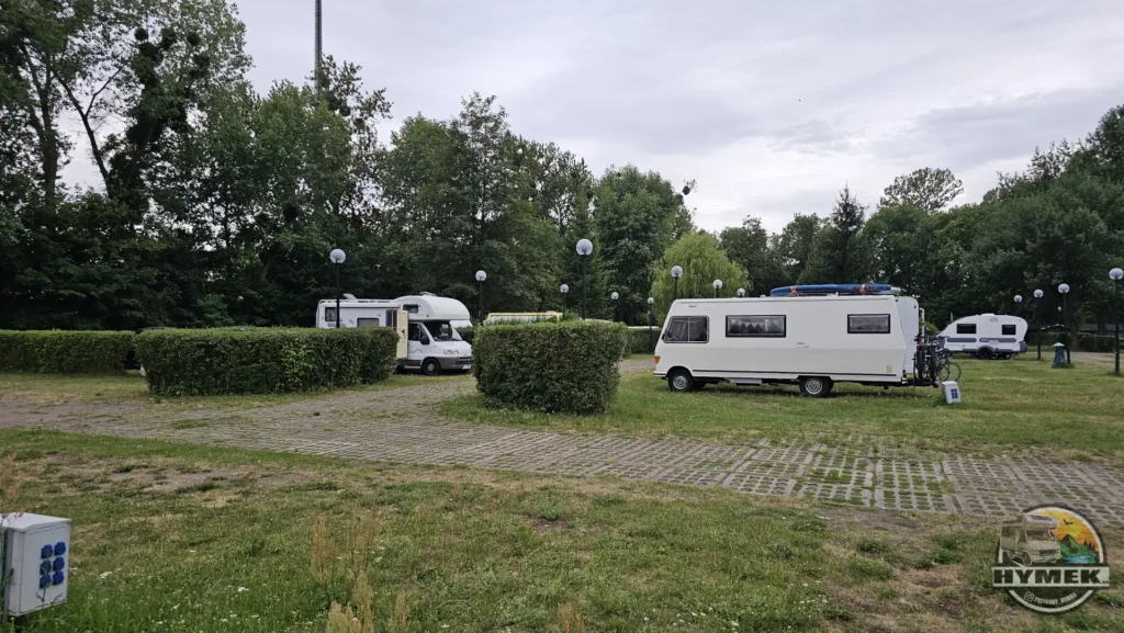 Camping nr 33 „Tramp” w Toruniu - Hymek.pl