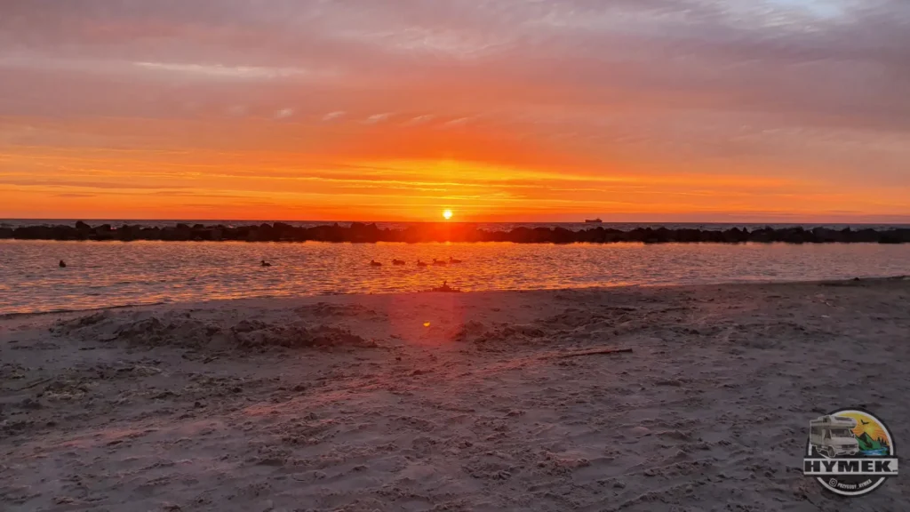 Plaża i morze w Darłówku Wschodnim - Hymek.pl