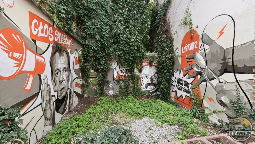 Mural "Legendy Starówki" w Toruniu - Hymek.pl