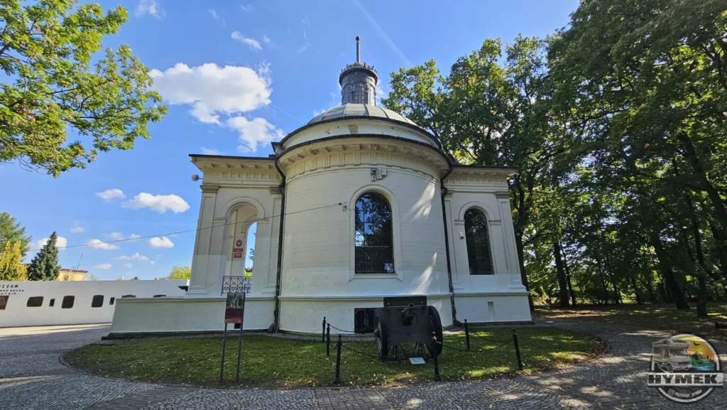 Muzeum Bitwy nad Bzurą i Park Wiosny Ludów - Hymek.pl
