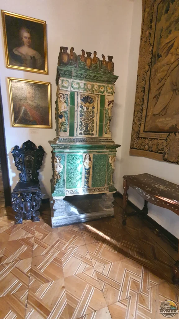 Muzeum Zamku w Oporowie - Hymek.pl