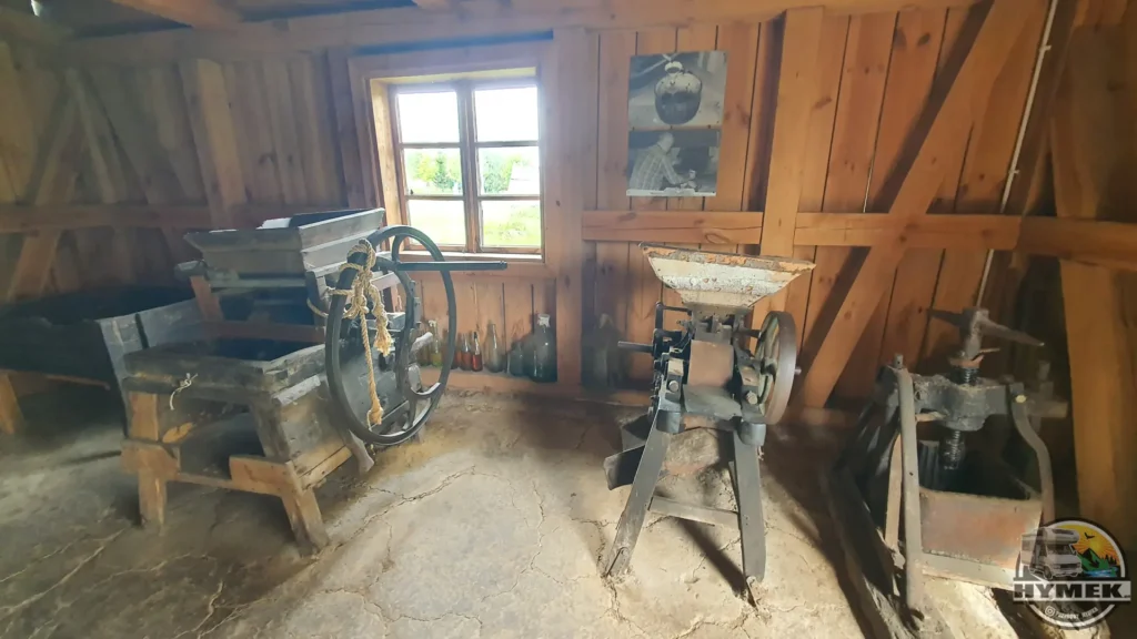 Skansen Etnograficzny w Kwiatkówku - Hymek.pl